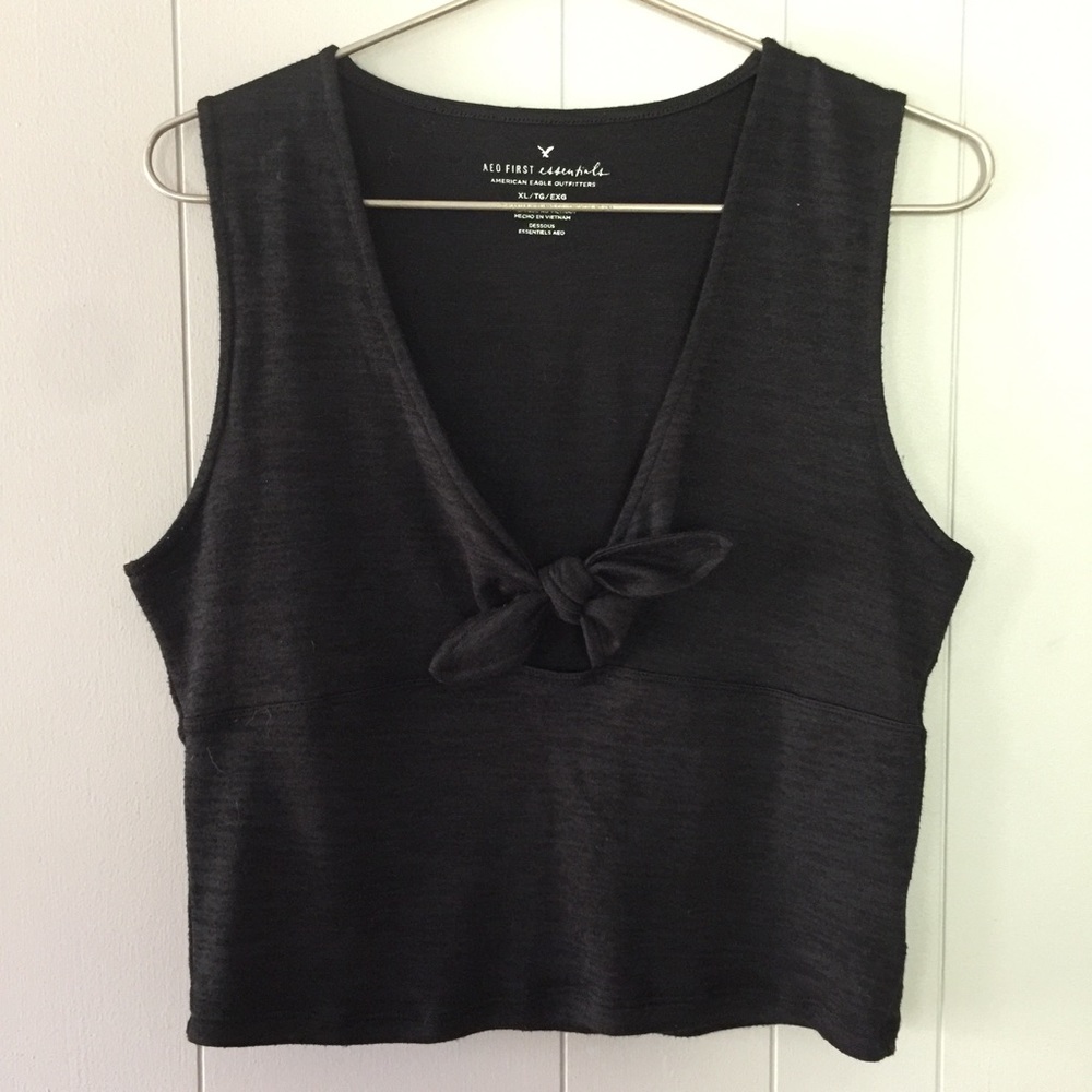 everyday basic peephole tank